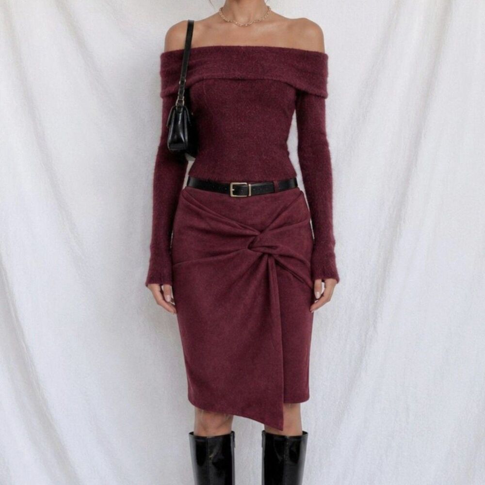 Vintage Y2K Burgundy Red Suede Asymmetrical Bodycon Knee Length Pencil Skirt M/L